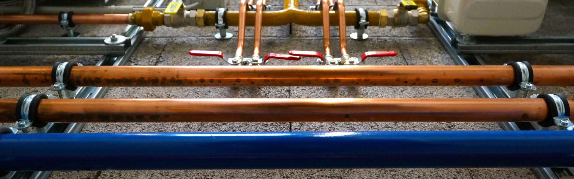 hero breadcrumb plumbing work